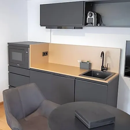 Hotel Ana Center - Self-service-hotel 3*