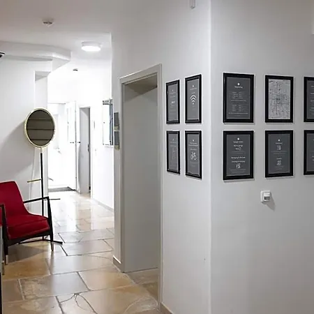 Ana Center - Self-service-hotel