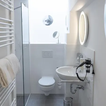 Ana Center - Self-service-hotel 3* Augsburg