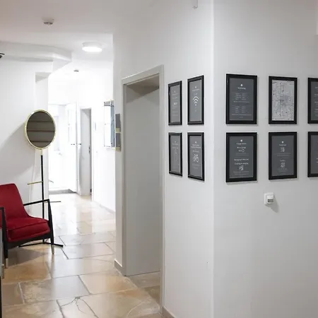 Ana Center - Self-service-hotel Otel