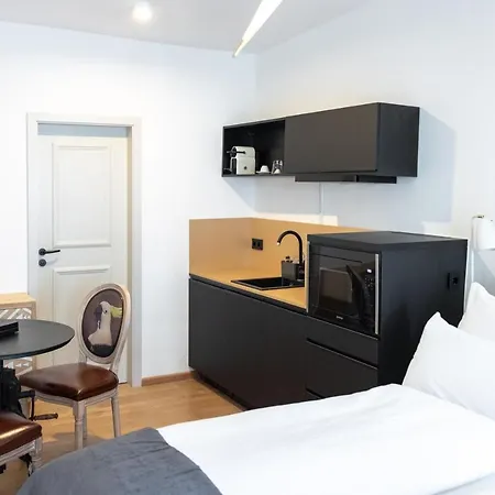 Ana Center - Self-service-hotel