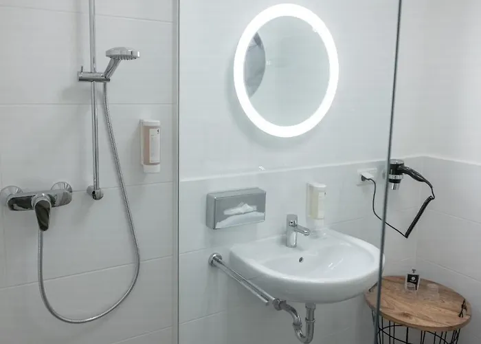 Ana Center - Self-service-hotel Готель