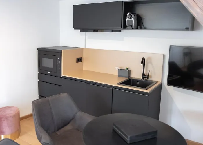 Ana Center - Self-service-hotel Готель 3*