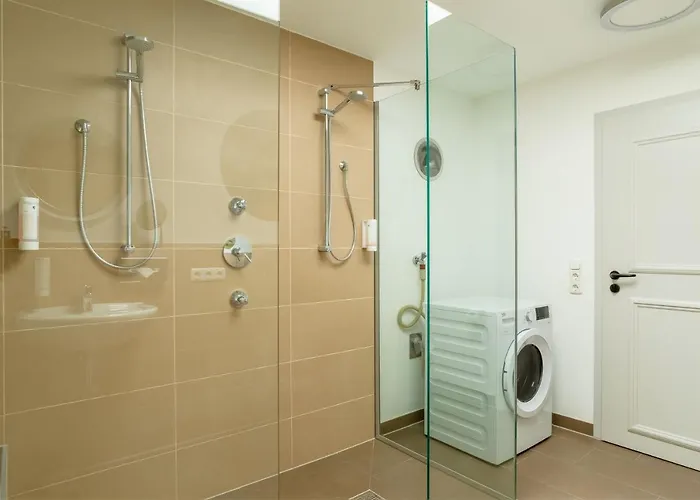 Ana Center - Self-service-hotel Готель 3*